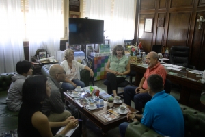 Reunión del Intendente con autoridades por el Proyecto OVOP