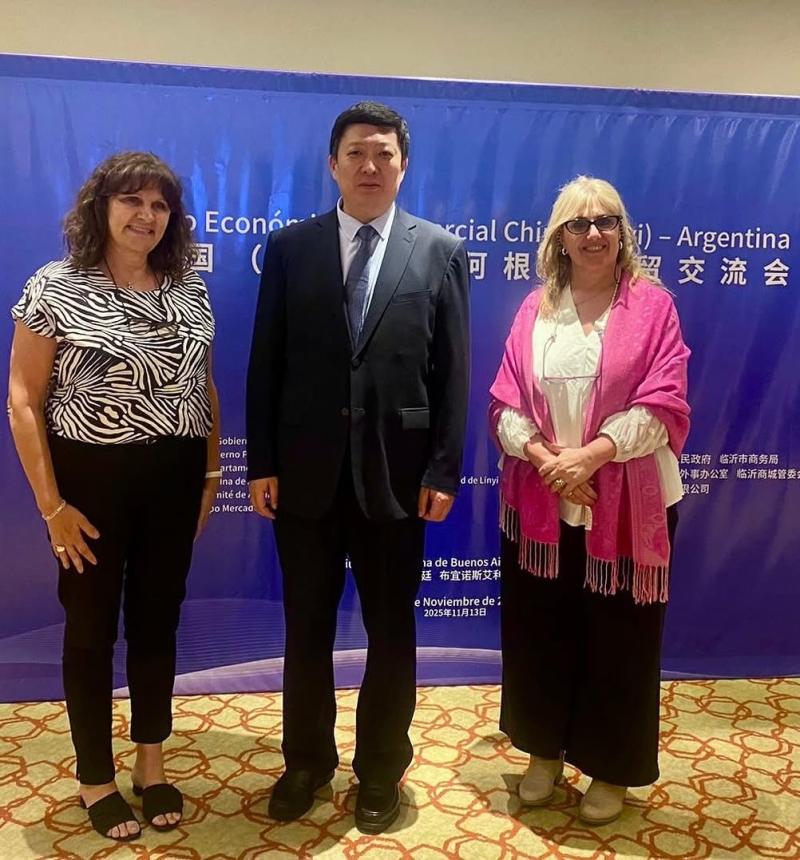 Marcos Paz presente en el Foro Económico y Comercial China - Linyi - Argentina
