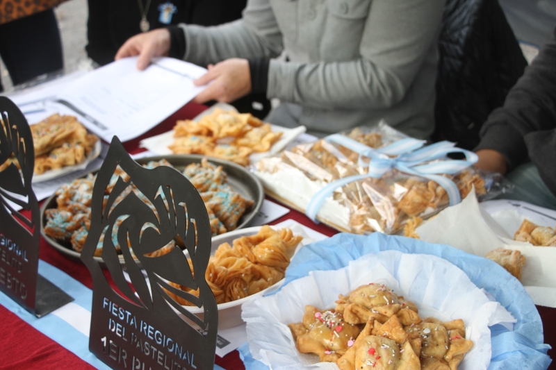 Primer concurso “El mejor pastelito, receta de la abuela”
