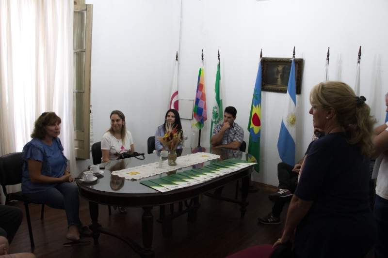 Convocatoria a empresas