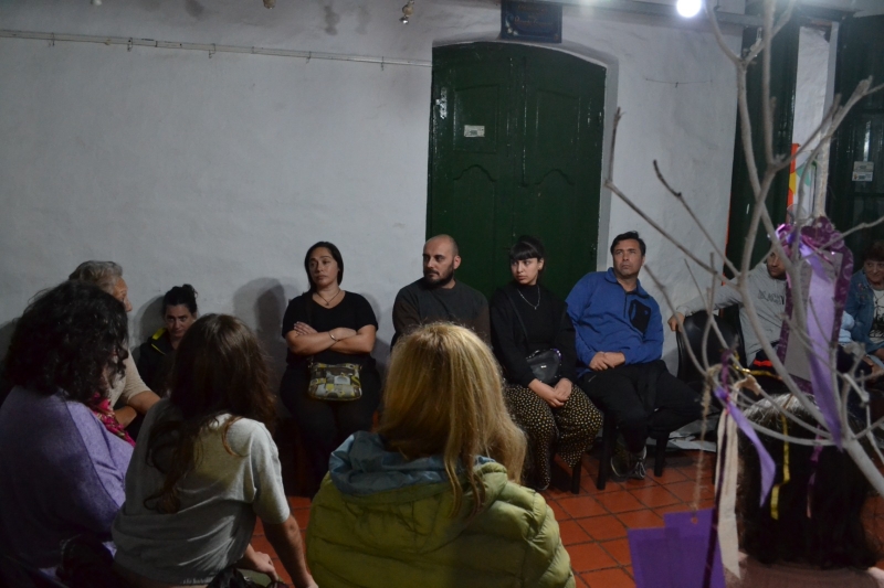 Vigilia y caminata al paseo No desaparece quien deja huellas