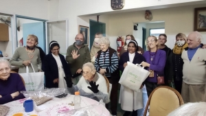 Visita al Hogar de Ancianos Municipal
