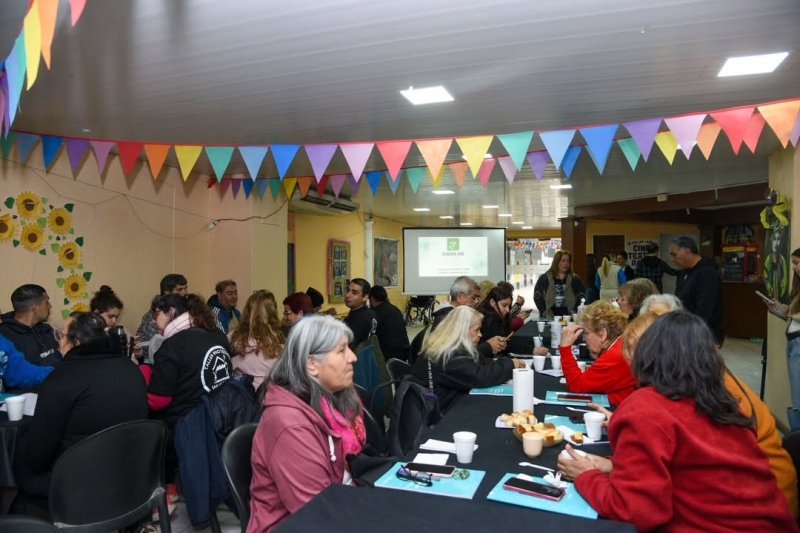 Taller de Tecnolog&iacute;a para adultos mayores y personas con discapacidad