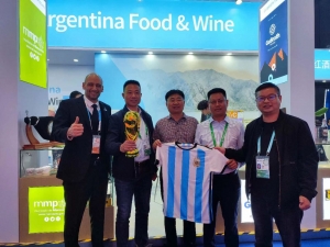 Marcos Paz presente en la Feria CIIE de Shanghai