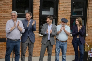 Axel Kicillof y Ricardo Curutchet inauguraron la Casa de la Provincia en Marcos Paz
