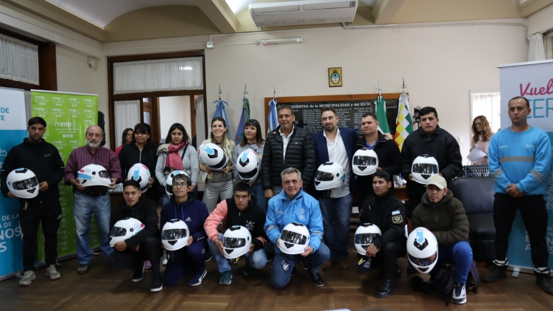 Charla de concientización vial en el Honorable Concejo Deliberante