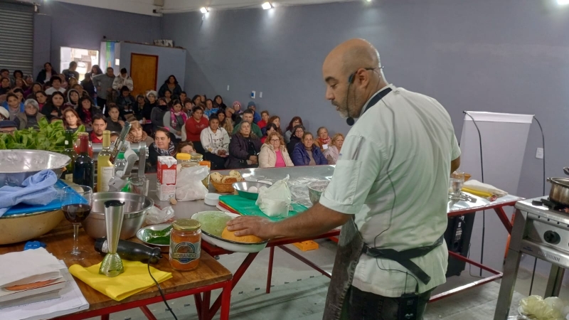 Comenzó el curso gratuito de introducción a la cocina profesional