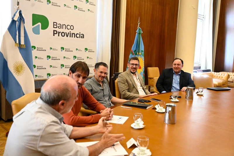 Firma de convenio con el Banco Provincia y Provincia NET