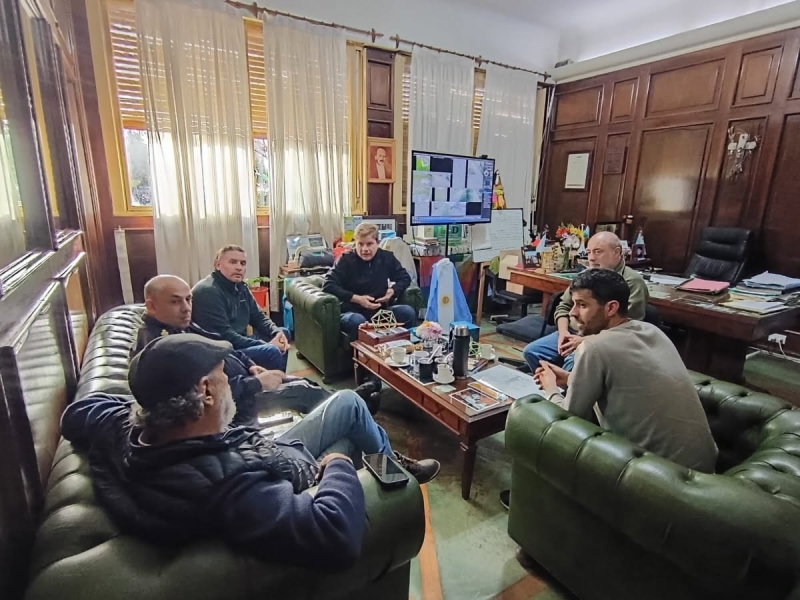 El intendente Curutchet recibi&oacute; al nuevo Superintendente de Seguridad de la Regi&oacute;n AMBA Oeste II
