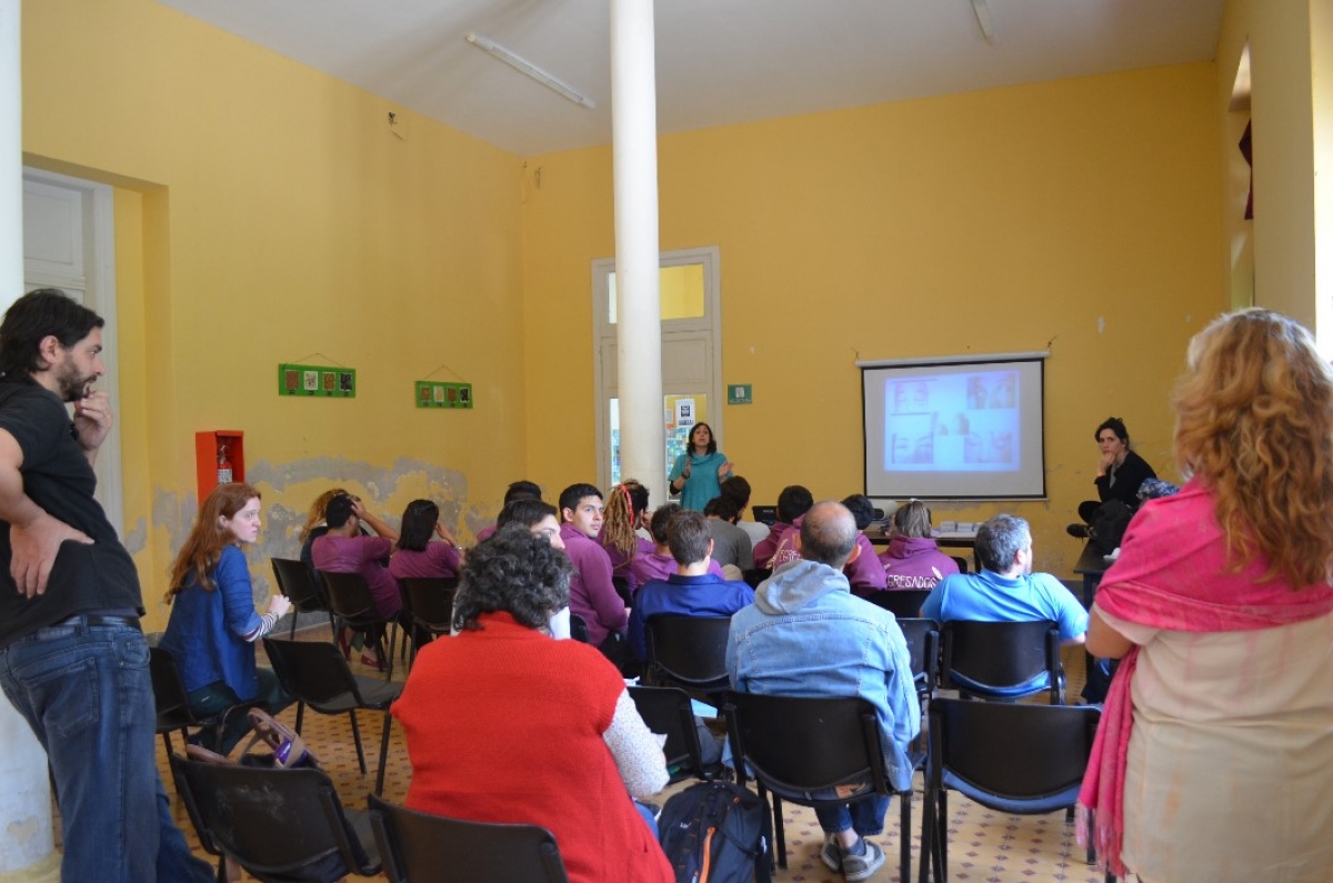 Charla a cargo del SENASA
